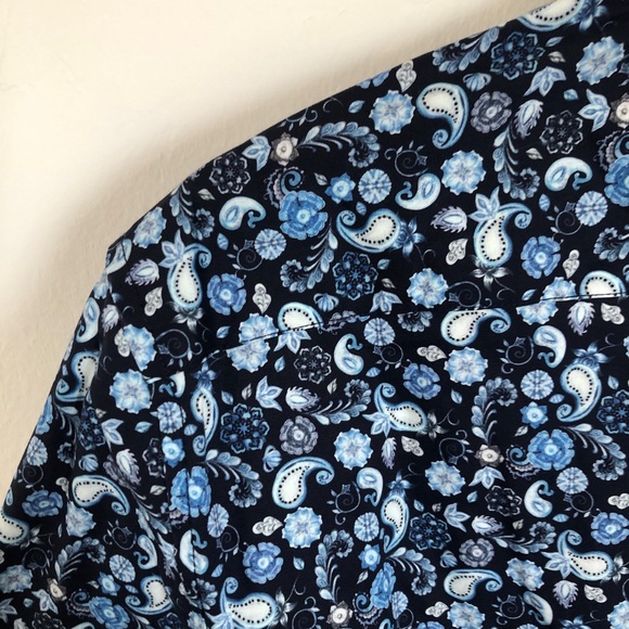 Robert Graham Men's Long Sleeve Button Down Shirt Sz. S Stretch Classic Fit - Picture 9 of 13